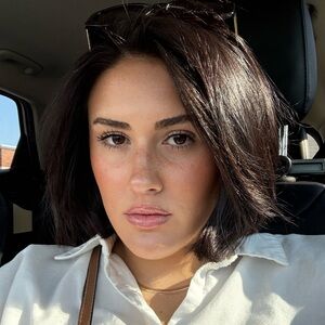 Meet your Posher, Alissa